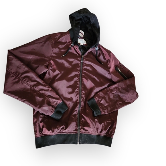 Urban Heritage Womens Burgundy Bomber Jacket with Black Trim Size MEDIUM - Picture 2 of 5